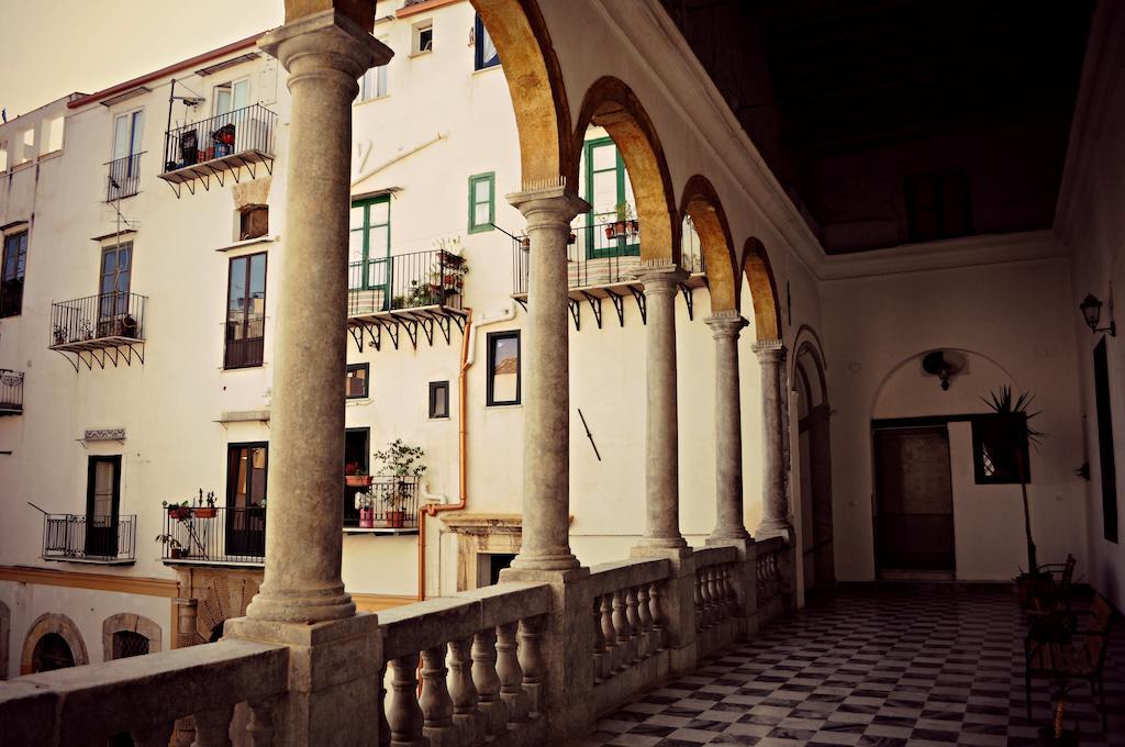B&B Palazzo Corvino Παλέρμο Εξωτερικό φωτογραφία