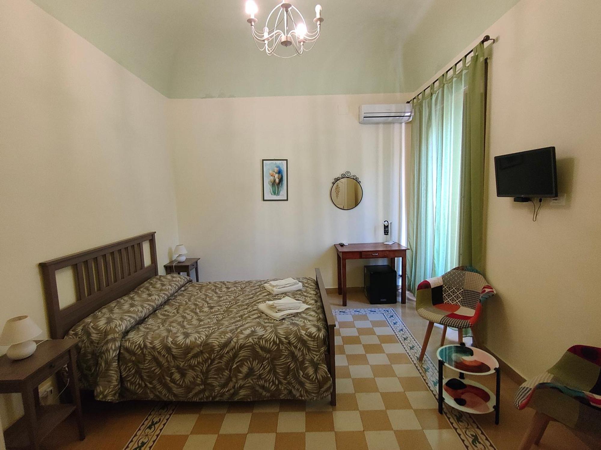 B&B Palazzo Corvino Παλέρμο Εξωτερικό φωτογραφία