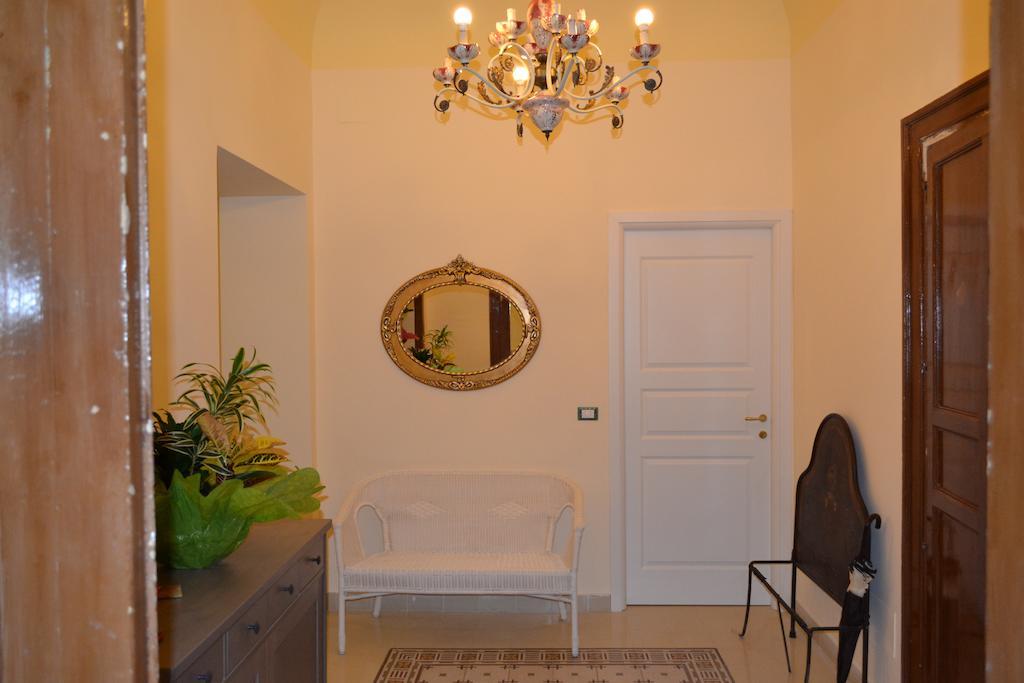 B&B Palazzo Corvino Παλέρμο Εξωτερικό φωτογραφία